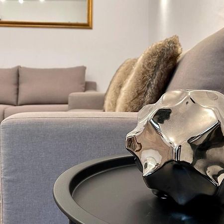 53° Bs Skanderbeg City Center Comfort ติรานา ภายนอก รูปภาพ